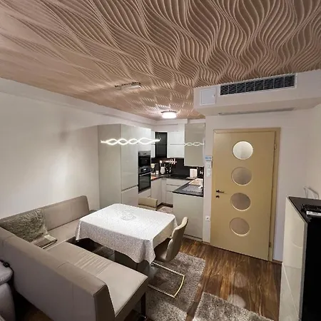 Apartamento Párizsi Udvar Prémium *