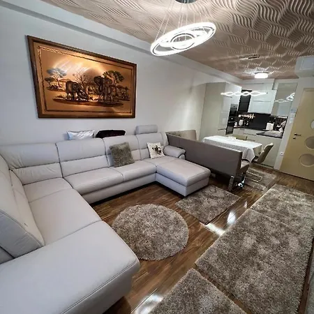 Parizsi Udvar Premium Apartman Debrecen
