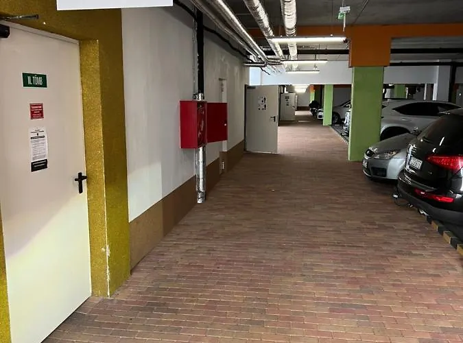 Parizsi Udvar Premium