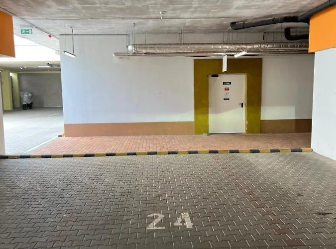 Párizsi Udvar Prémium * Debrecen